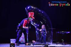 Sasavkov_Bubble_show_u_Akademiji-28-047