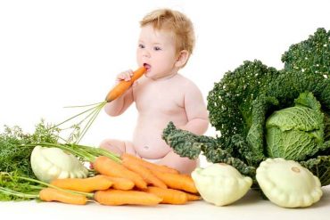 Kako da odgajite dete koje voli zdravu hranu u svetu brze hrane